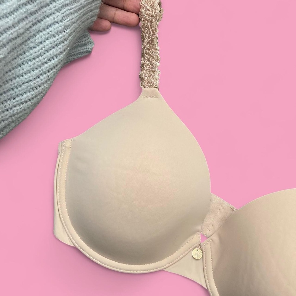 Nude 🤍 Bra | Natori | 32D | Lace Strap Detail